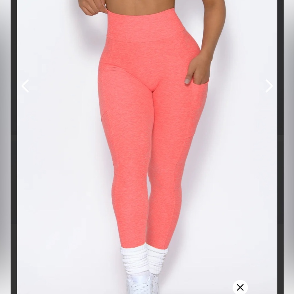 Bombshell Sportswear Curves Leggings• XS / Coral / Medium Weight